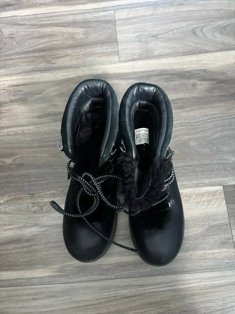 UGG Black Women's Faux Fur Lace-Up Winter Boots